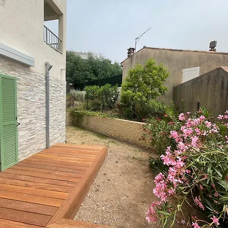 Superbe Neuf Centre 6 Personnes Calme Avec Jardin Apartment *